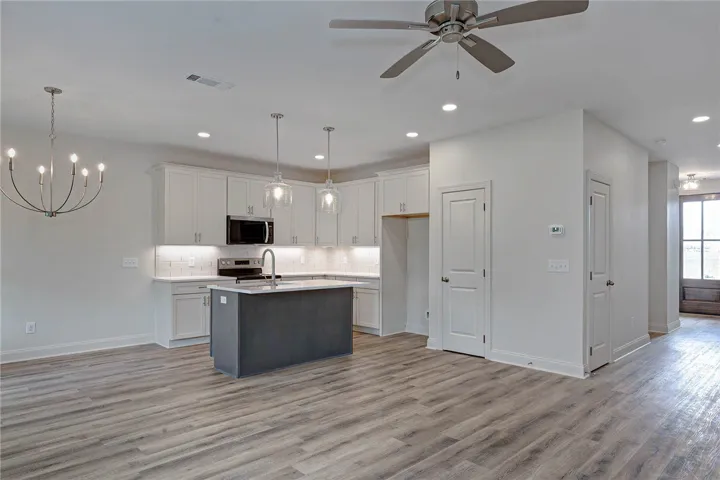 1619 Parker Creek Trail, Auburn, Alabama 36832