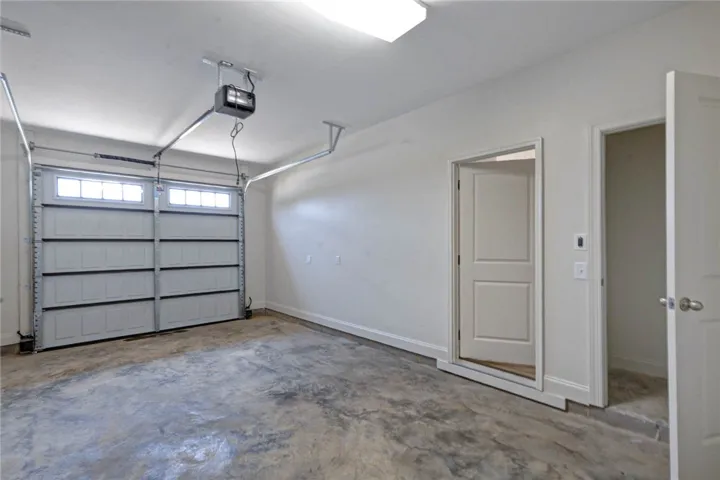 1621 Parker Creek Trail, Auburn, Alabama 36832