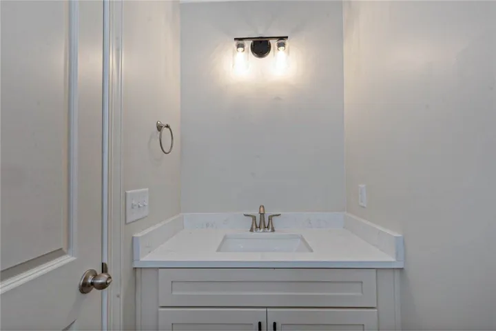 1621 Parker Creek Trail, Auburn, Alabama 36832
