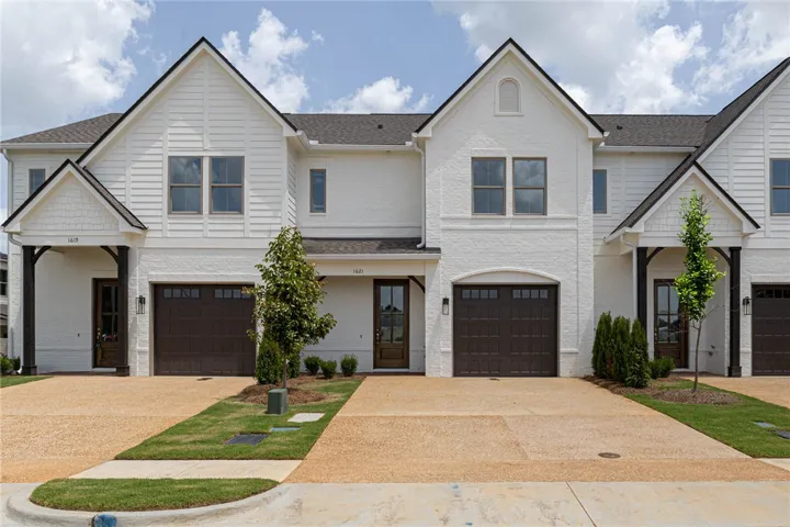 1621 Parker Creek Trail, Auburn, Alabama 36832