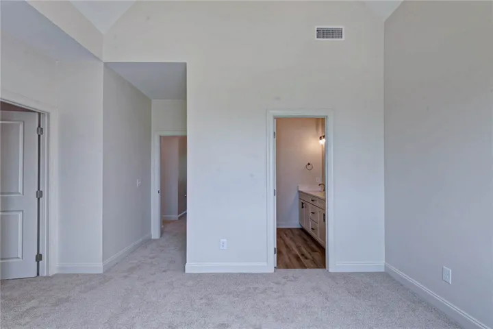 1621 Parker Creek Trail, Auburn, Alabama 36832