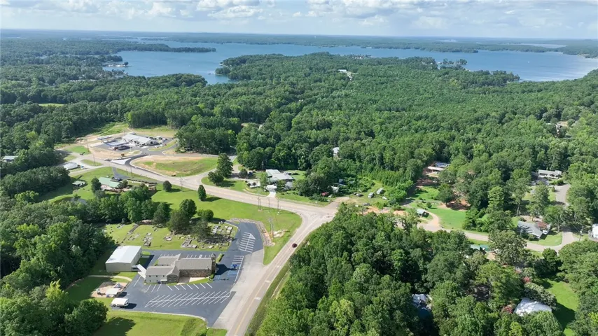Lake Martin is less than a mile away as the bird flies.