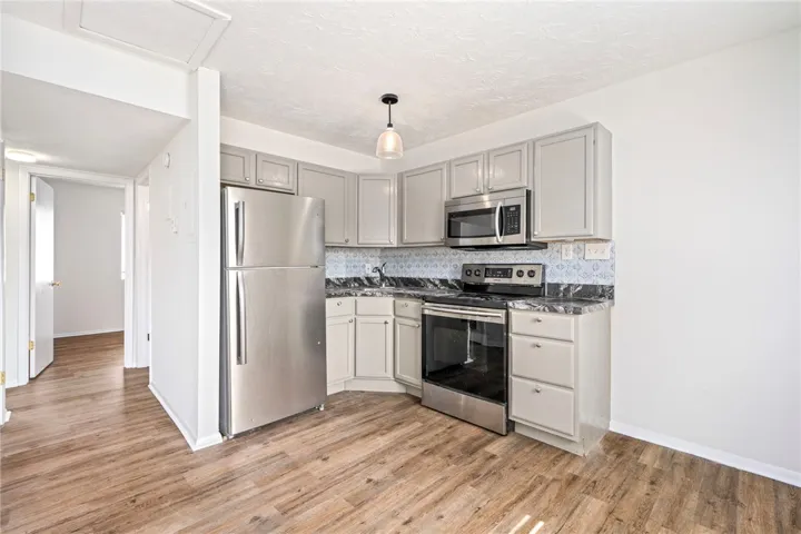 557 W Glenn Avenue B-301, Auburn, Alabama 36830