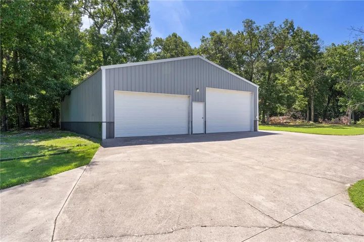 107 High Bluff Road, Gurley, Alabama 35748