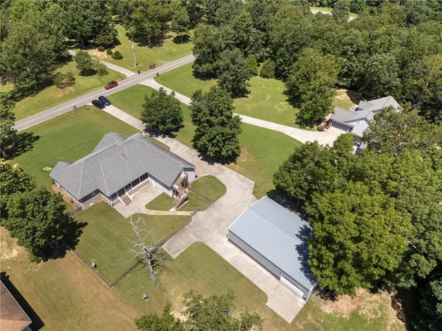 107 High Bluff Road, Gurley, Alabama 35748