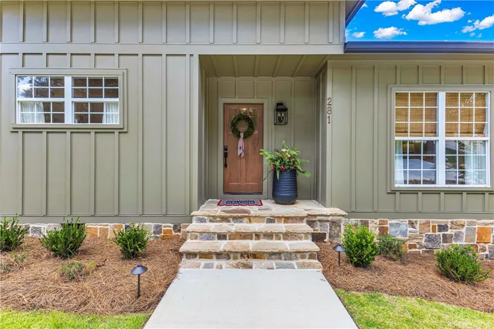 281 Windover Lane, Dadeville, Alabama 36853