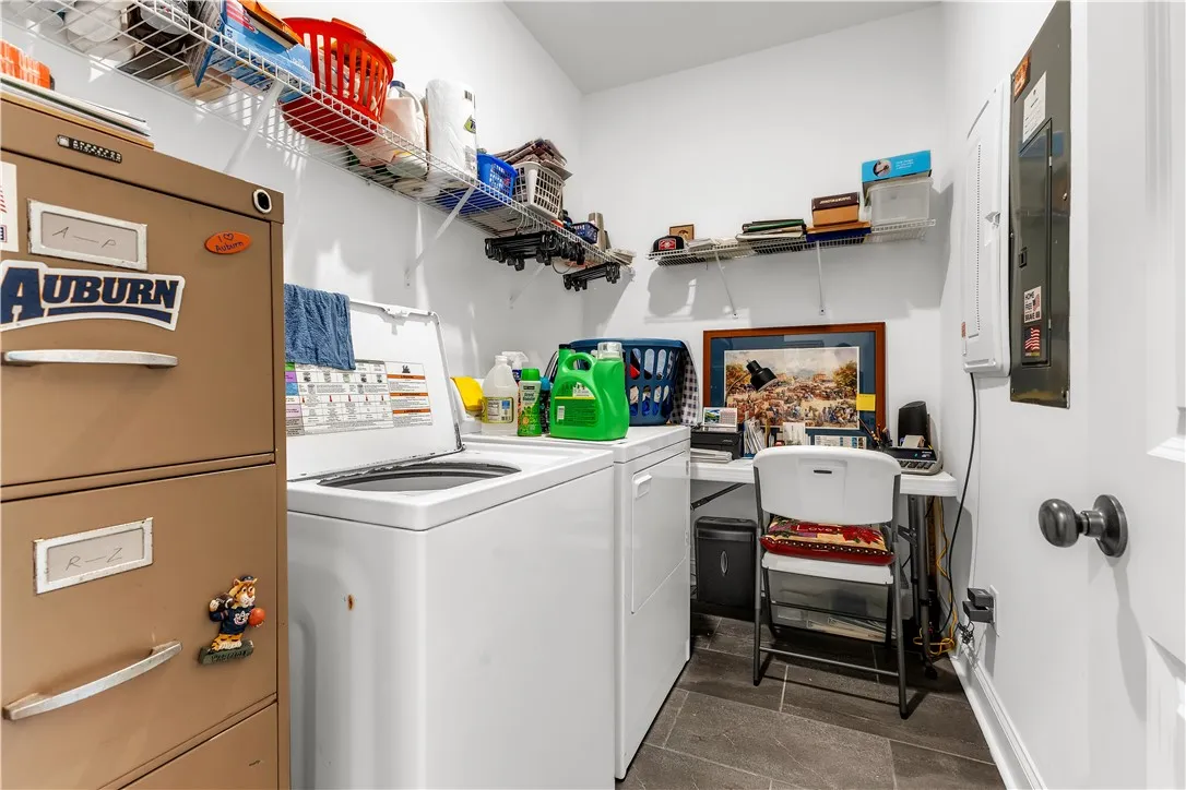 Huge closet that can serve as an office also