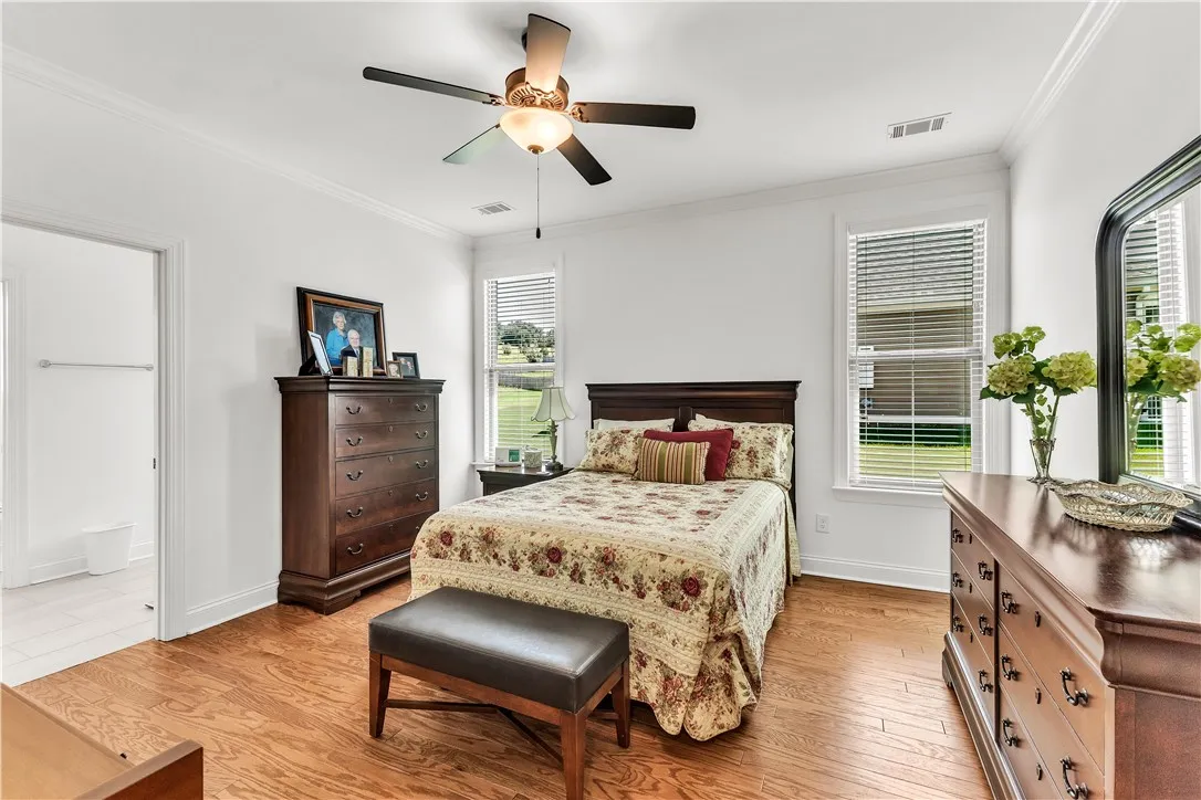 Main bedroom