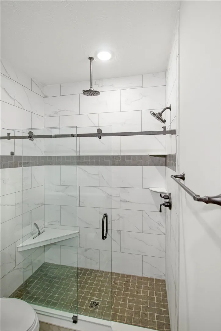 4th bedroom ensuite bathroom
