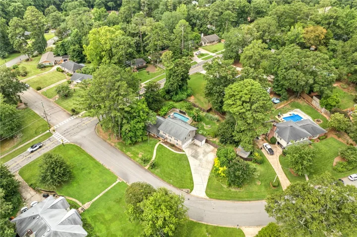 901 Cherokee Road, Auburn, Alabama 36830
