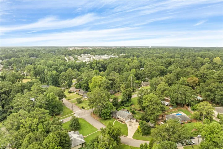 901 Cherokee Road, Auburn, Alabama 36830