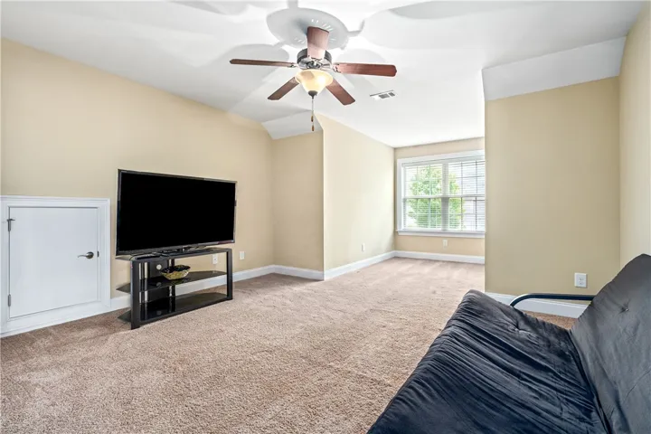 662 Banbury Street, Auburn, Alabama 36832