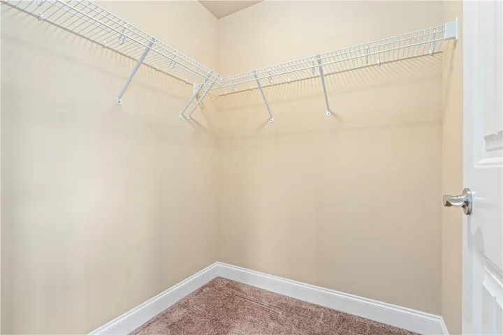 662 Banbury Street, Auburn, Alabama 36832