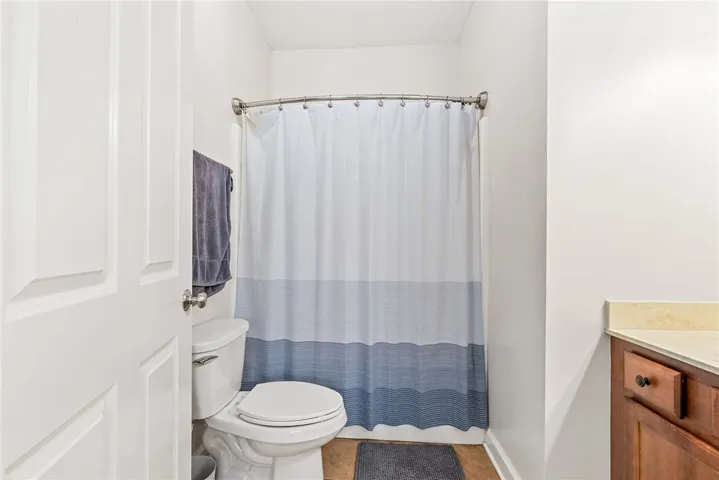 607 Glenn Avenue 103, Auburn, Alabama 36832