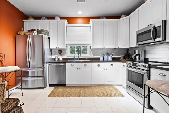 1277 N Dean Road, Auburn, Alabama 36830