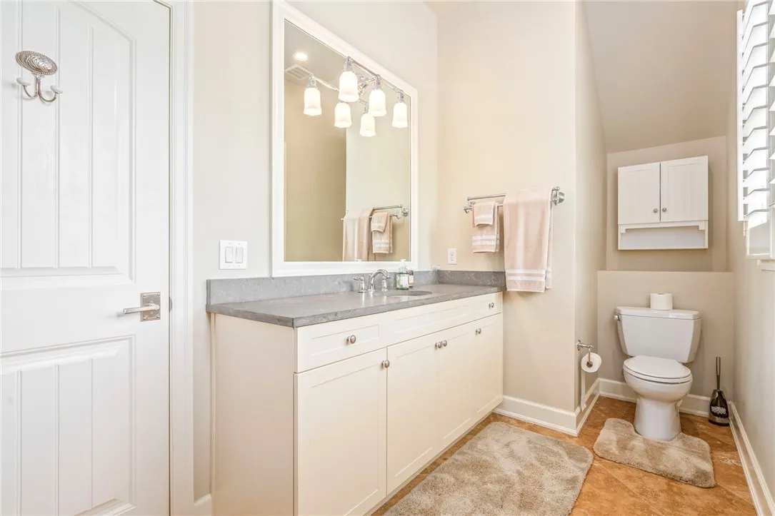 Upstairs Bathroom 2
