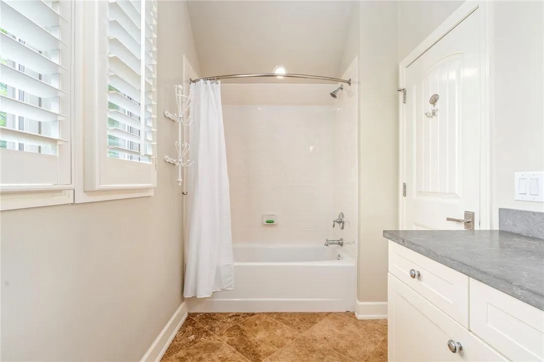 Upstairs Bathroom 2