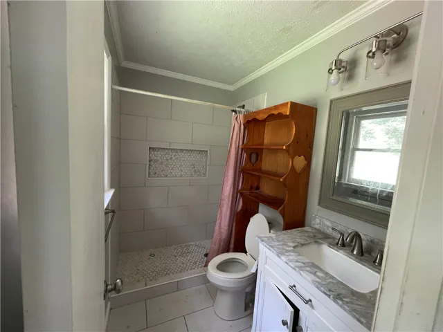 185 Hickory Lane, Jacksonville, Alabama 36265