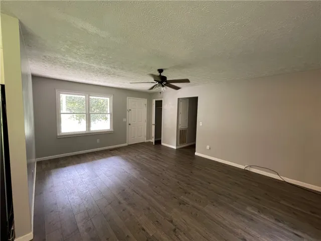 185 Hickory Lane, Jacksonville, Alabama 36265