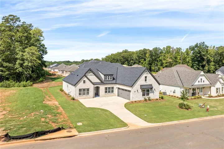 1323 Hidden Lakes Drive, Opelika, Alabama 36801