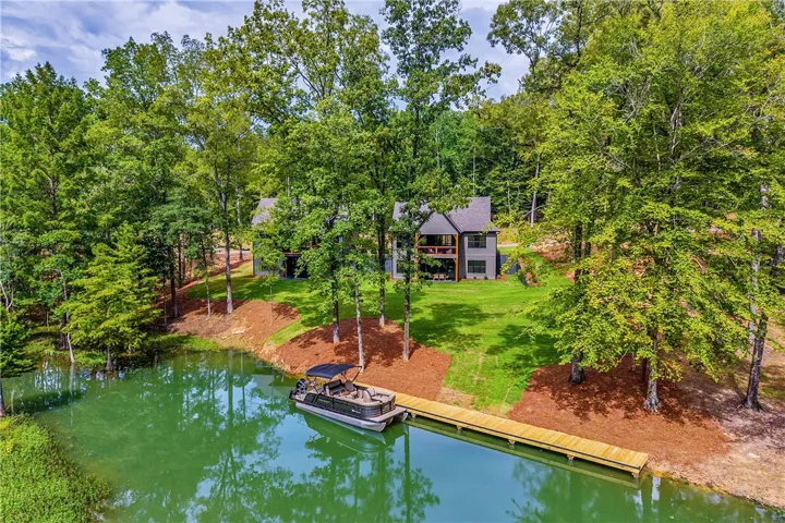 44 Waterfront Way, Alexander City, Alabama 35010