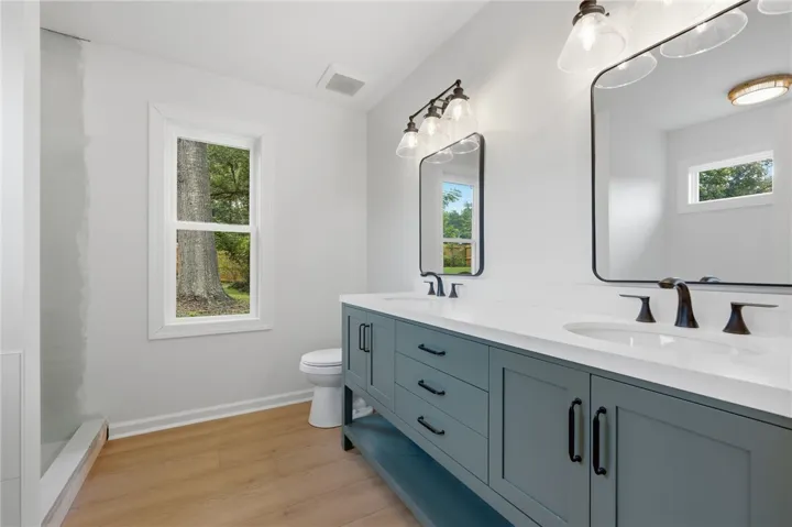 1424 Azalea Drive, Auburn, Alabama 36830