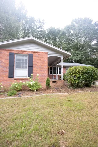263 Oak Street, Auburn, Alabama 36830