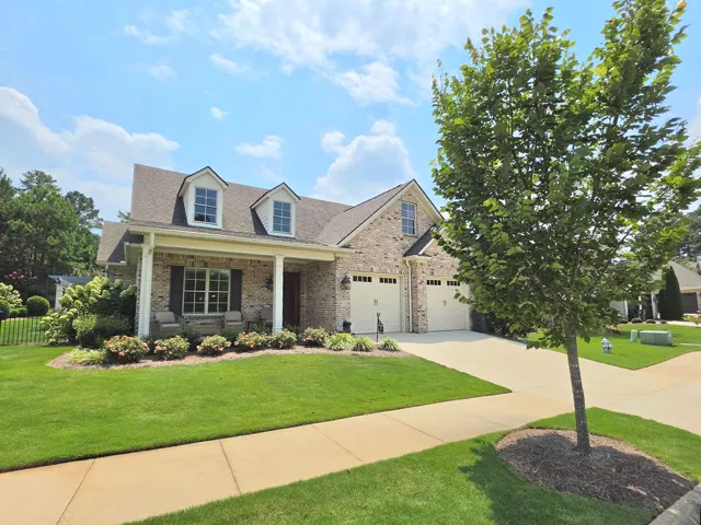 Welcome to 10 Kipling Lane!