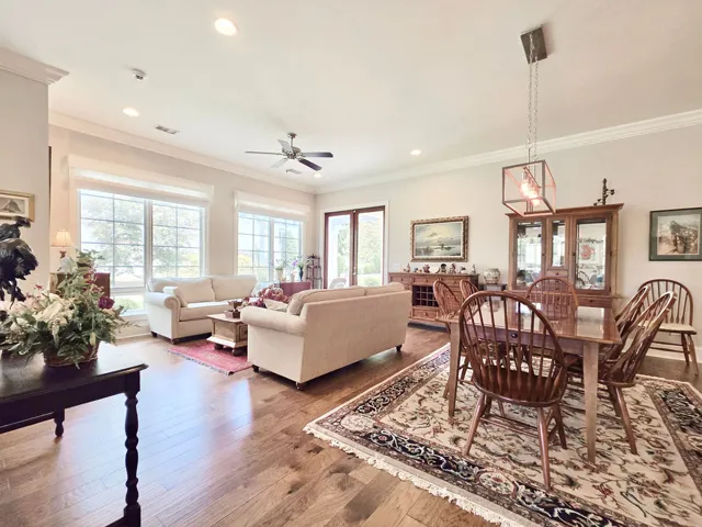Sunroom/Dining area view