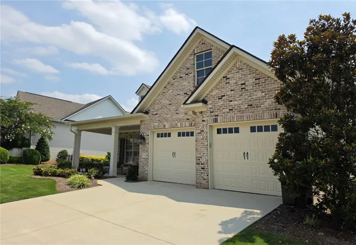 Oversized 2-car Garage!