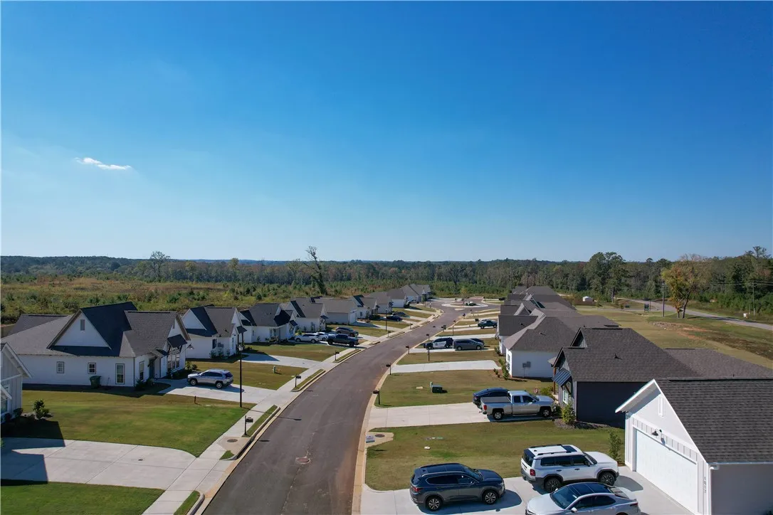 Camellia Crossing Community Photos