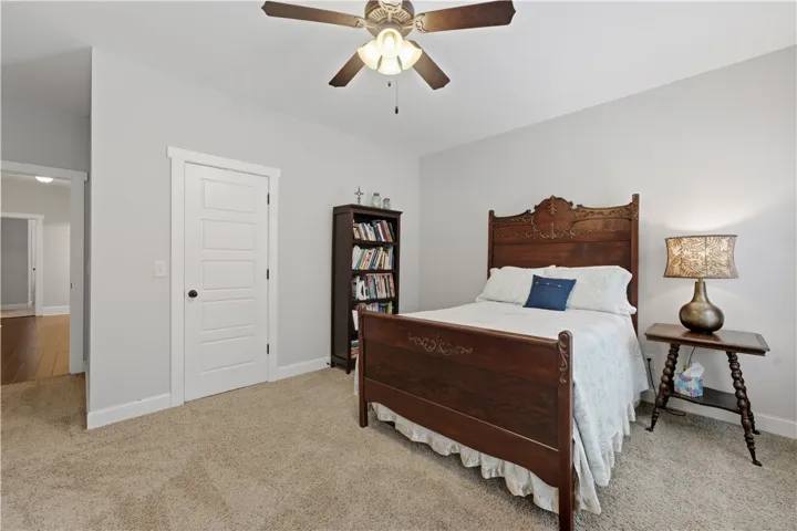 4165 Creekview Court, Auburn, Alabama 36832