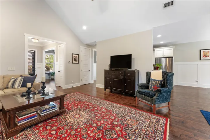 4165 Creekview Court, Auburn, Alabama 36832