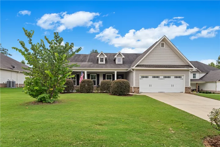 4165 Creekview Court, Auburn, Alabama 36832