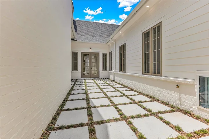 546 Arbor Drive, Auburn, Alabama 36830