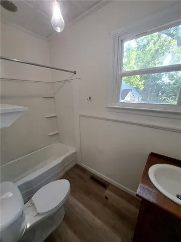 326 West Point Street, Roanoke, Alabama 36274