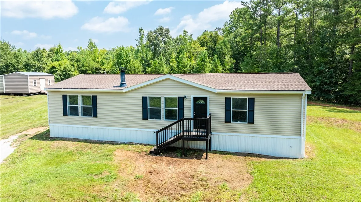 1651 Lee Road 262 Opelika