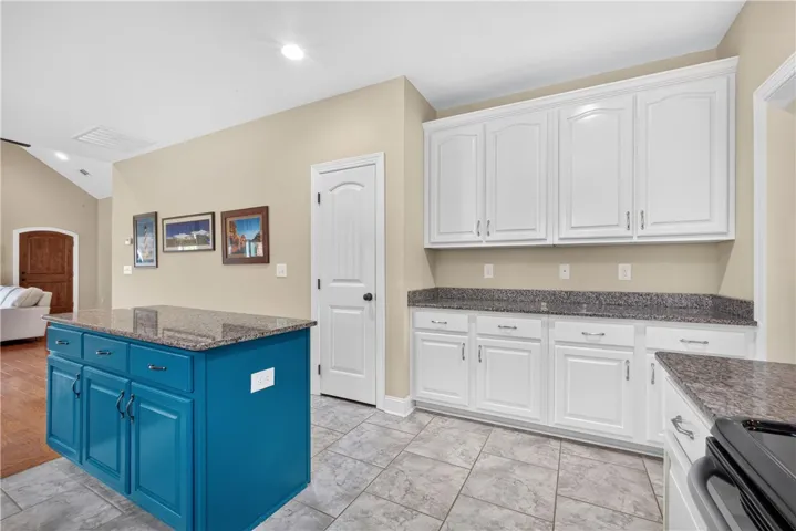 2687 Canal Court, Auburn, Alabama 36830