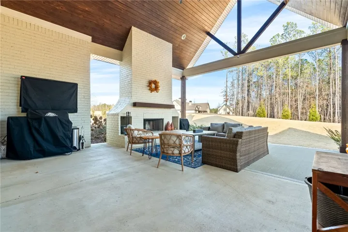 9033 Chapel Heights Drive, Opelika, Alabama 36804