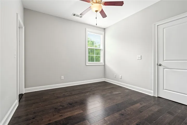 209 Hickorywoods Drive, Auburn, Alabama 36830