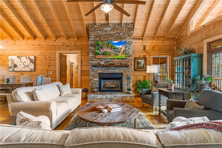 4245 Union T Road, Talladega, Alabama 35160