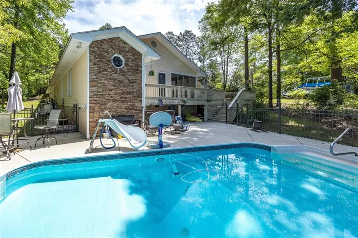 558 Lee Road 367 N/a, Valley, Alabama 36854