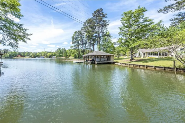 558 Lee Road 367 N/a, Valley, Alabama 36854