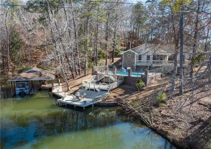 558 Lee Road 367 N/a, Valley, Alabama 36854