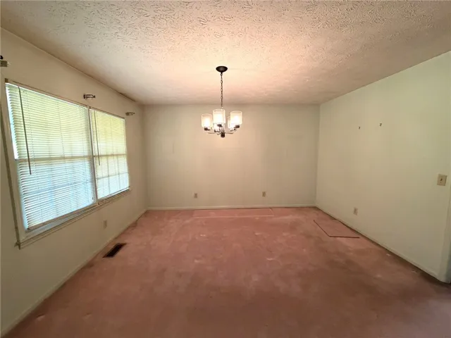1909 High Point Drive, Opelika, Alabama 36801