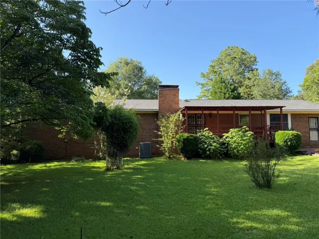 1909 High Point Drive, Opelika, Alabama 36801
