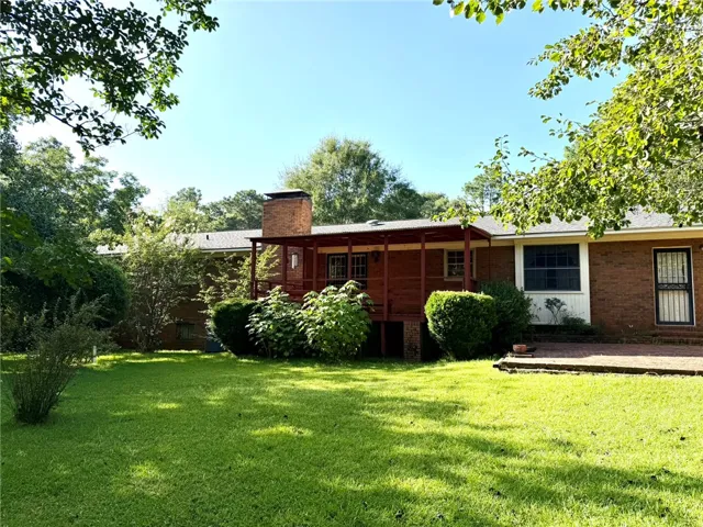 1909 High Point Drive, Opelika, Alabama 36801