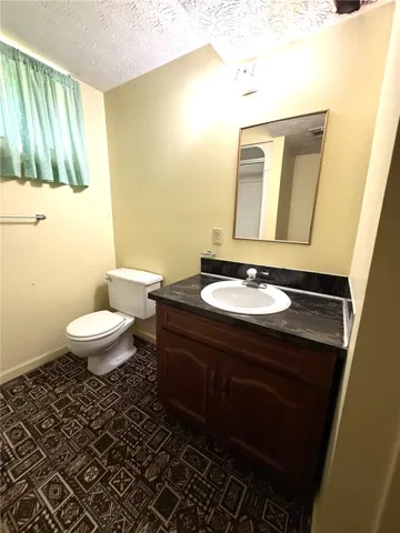 1909 High Point Drive, Opelika, Alabama 36801