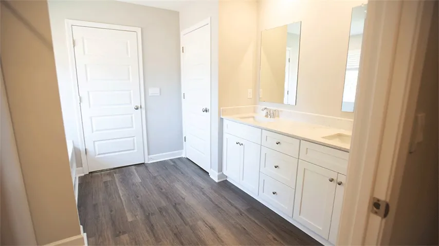 2128 Bluebird Drive, Auburn, Alabama 36830