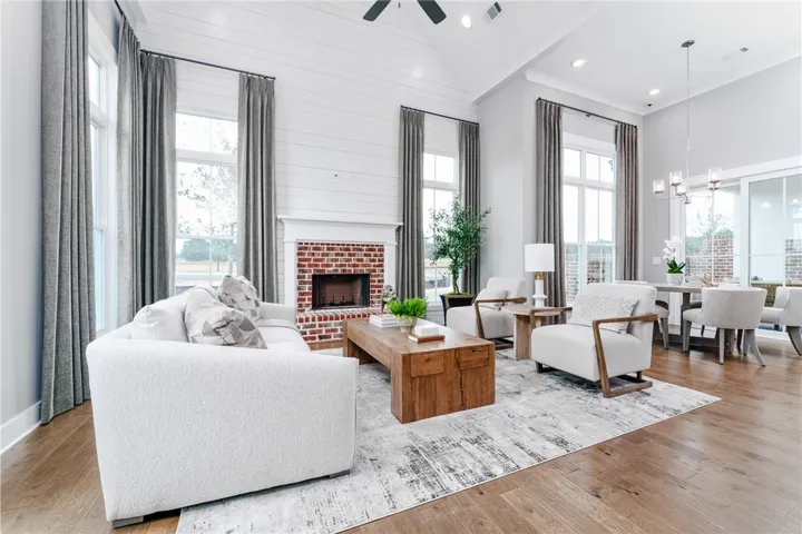 2004 Dawson Corner Loop, Auburn, Alabama 36832